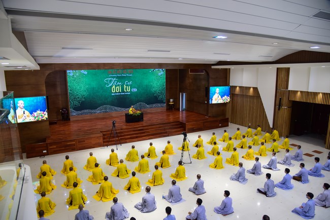 The 17th Dharma Talk Program: Confidences in the life of cultivation.